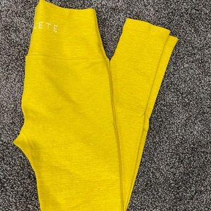 BRIGHT YELLOW ALPHALETE R6 REVIVALS